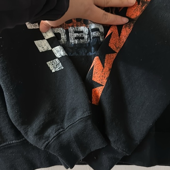 Ford boys sweaterSize S - Picture 5 of 5